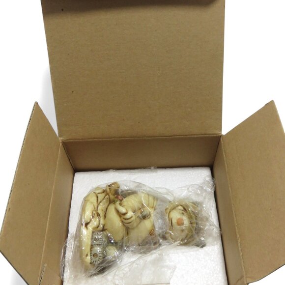 HARMONY KINGDOM Blue Moon Snowman Astronaut Figurine Trinket Box - Picture 2 of 12